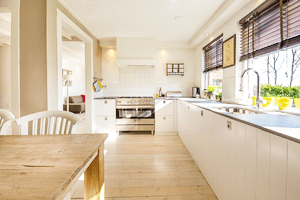 55歳からの！
「自分も家族も使いやすいファミリーキッチンサポート（50代以上の方、大歓迎！）」モニター募集